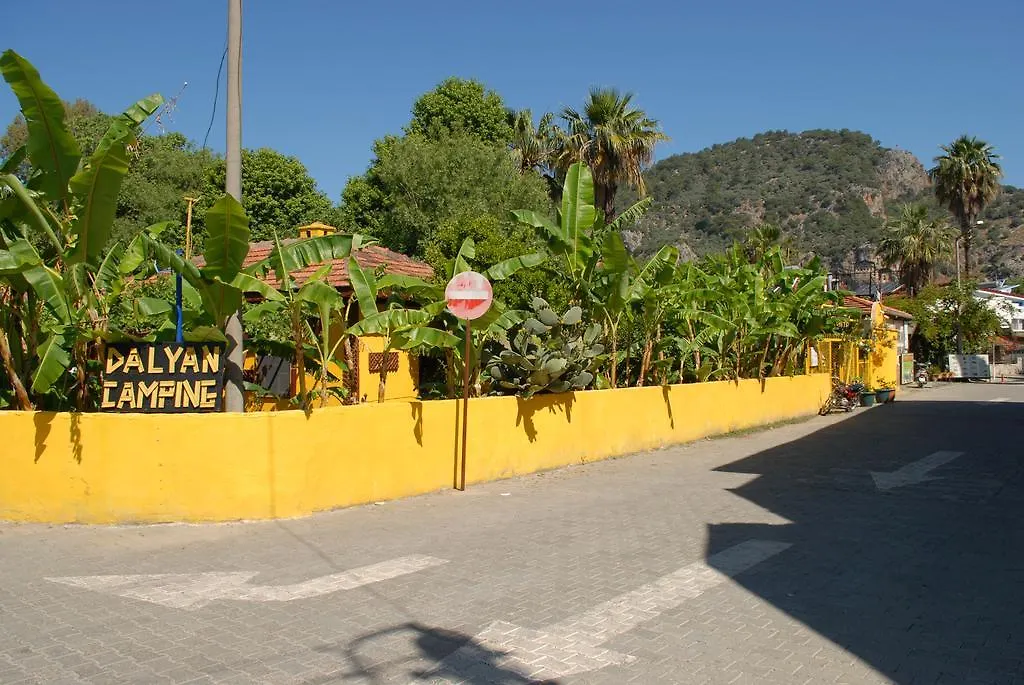 Вилла Dalyan Camping Деревянный коттедж