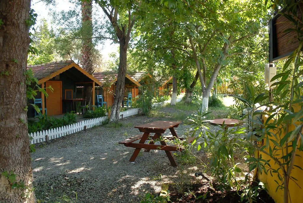 Вилла Dalyan Camping Деревянный коттедж