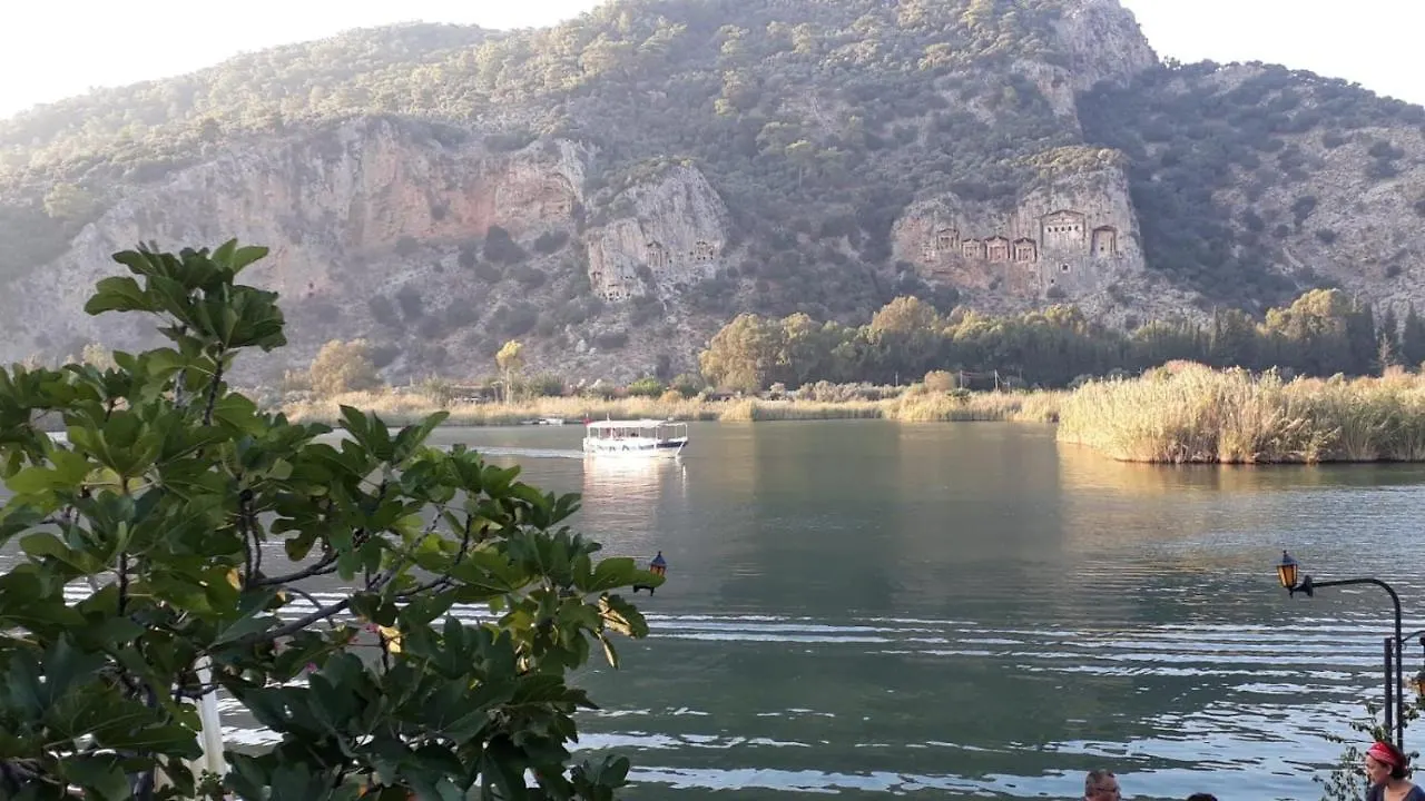 Деревянный коттедж Вилла Dalyan Camping